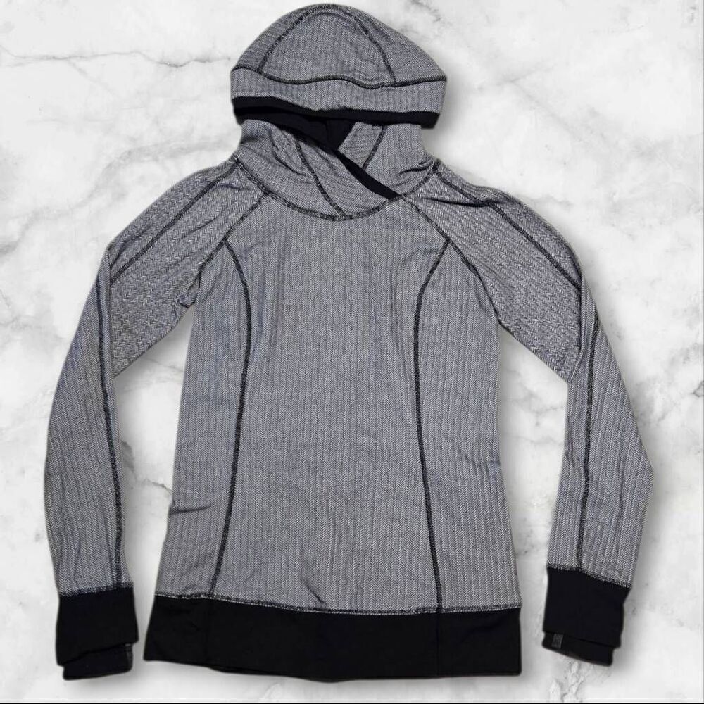 Lululemon Think Fast Hoodie Gray & Black Size 6
